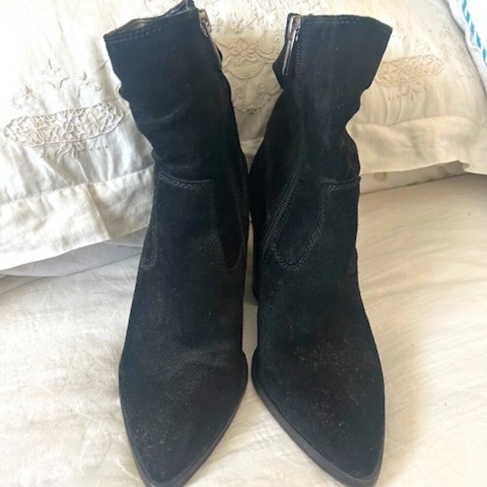 Vince Camuto black suede boots/booties